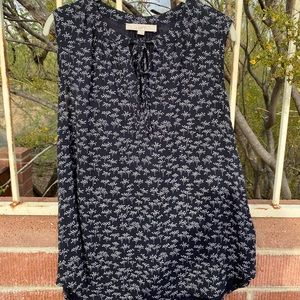 Navy flowered polyester shell
